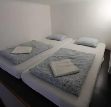 Rum i privatbostad Cozy Soukenicka S13